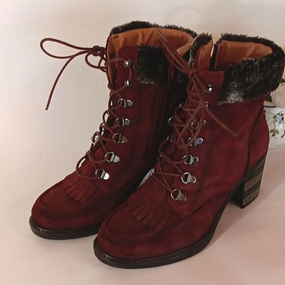 Eric Michael Suede Boots - Picture 12 of 12